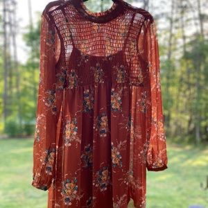 Women’s small sheer lined rust floral short dress
